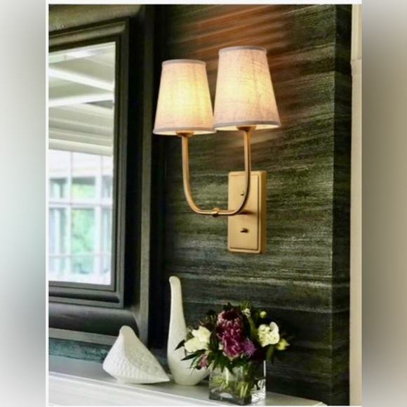 Wall sconce light with shades - Picture 3 of 13